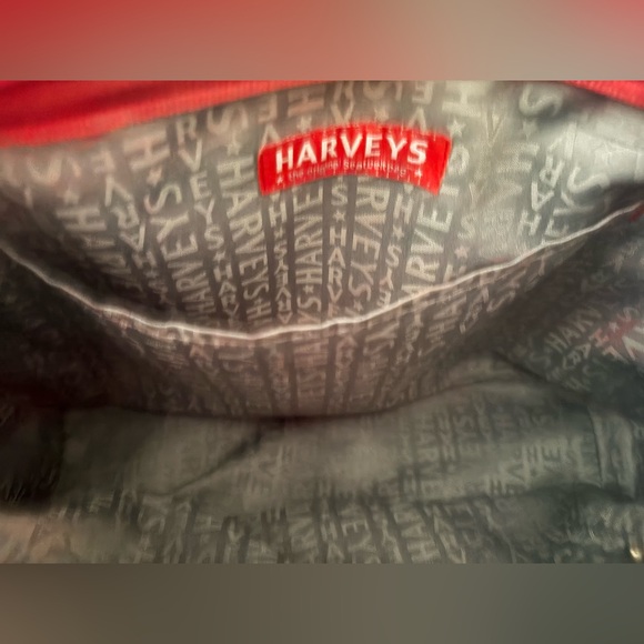 ❤️Red❤️Harvey’s Seatbelt Purse - Picture 6 of 7